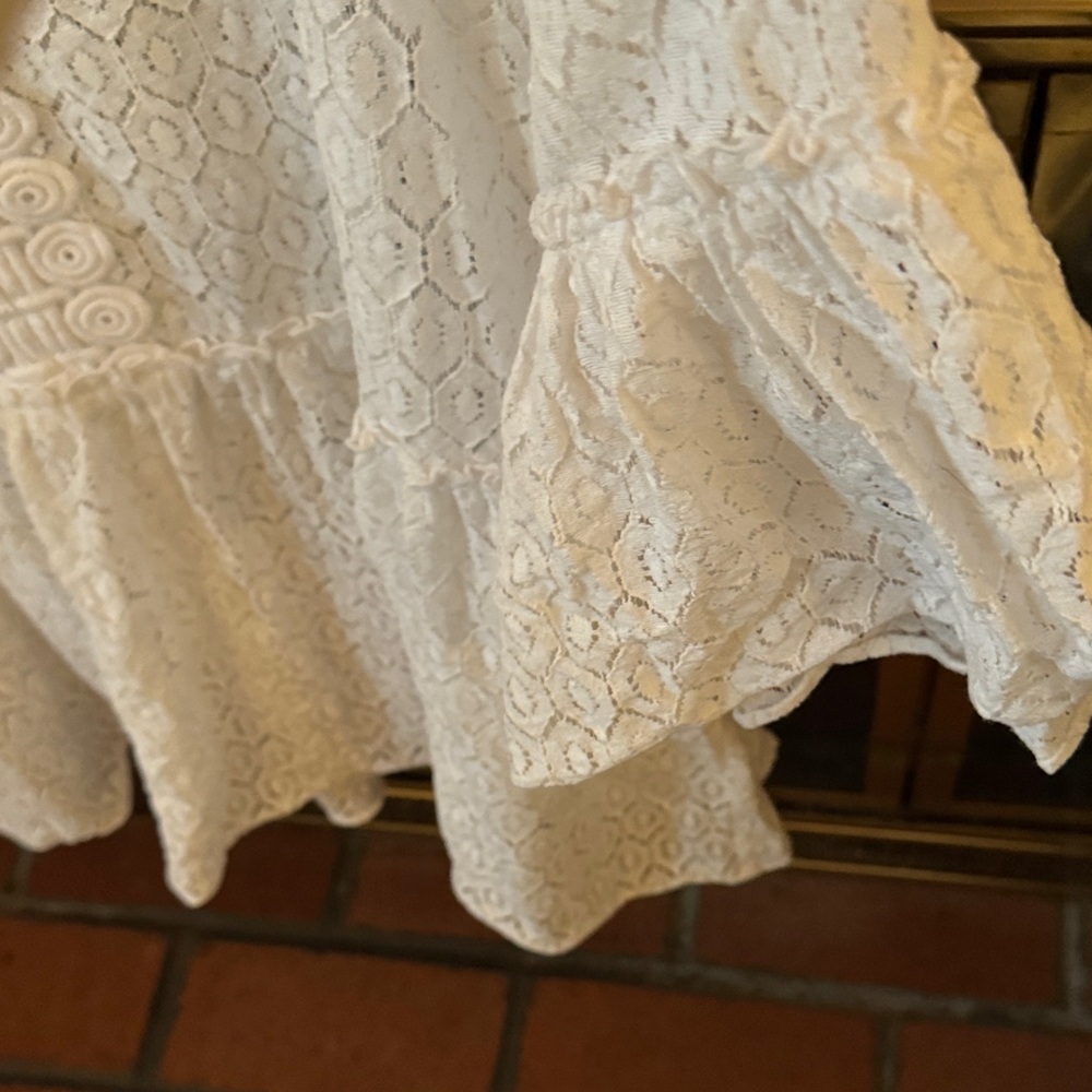 Lilly Pulitzer White Lace Blouse - Picture 2 of 4